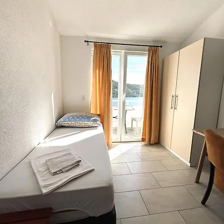 Mango Guest house