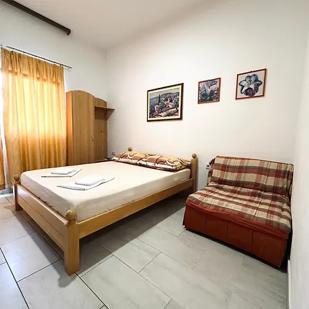 Mango Guest house *